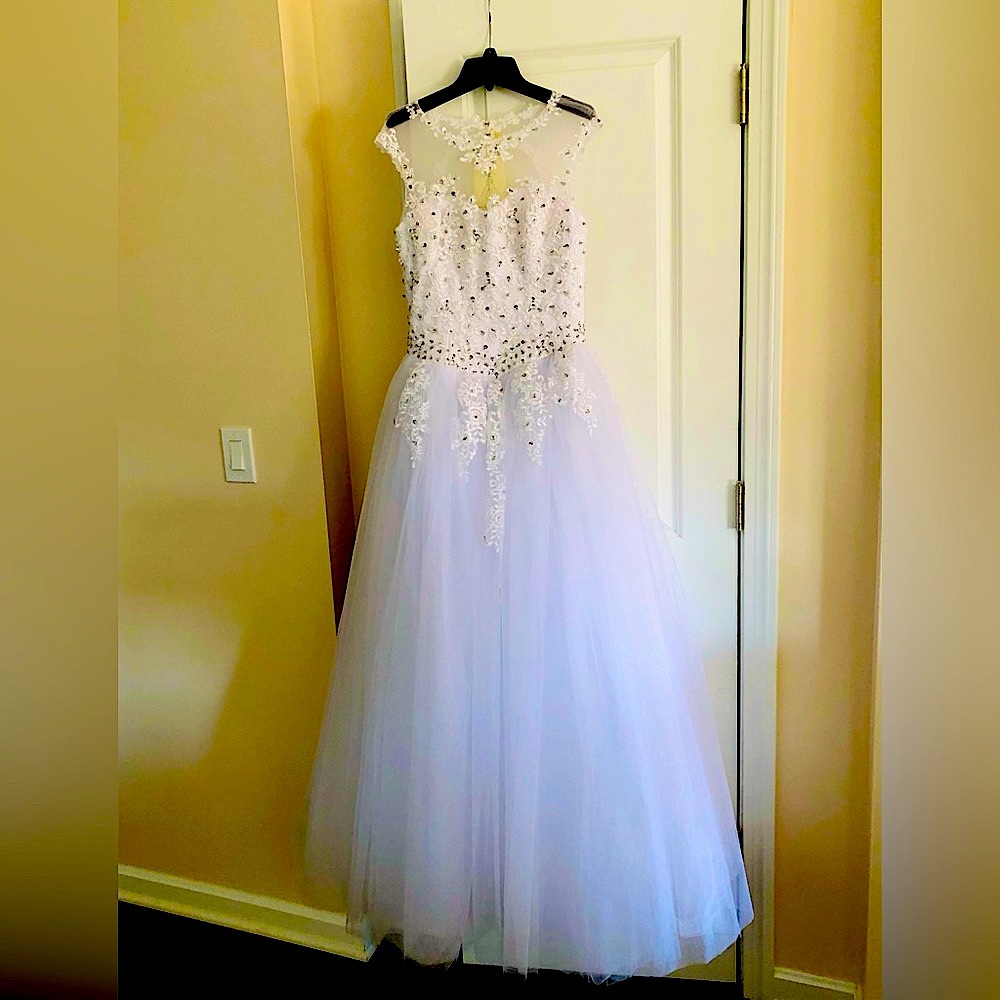 Wedding gown